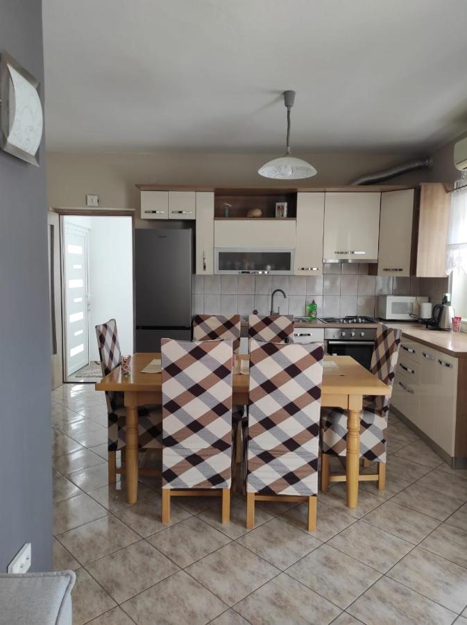 Apartman Lucia Біліце Екстер'єр фото